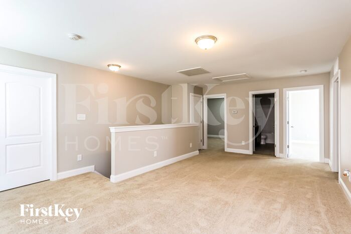 Building Photo - 2205 Wise Owl Dr