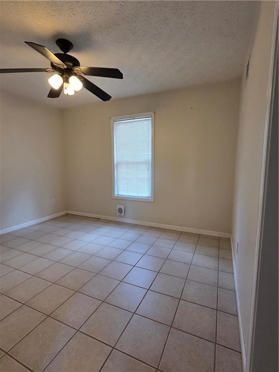 Building Photo - 1460 Scenic Brook Tr SW