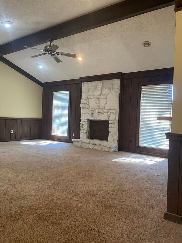 Building Photo - 8270 Glen Rock Cove