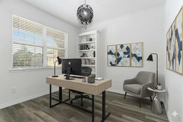 Building Photo - 2520 Prickly Pne Trl