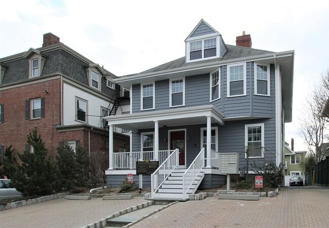 Building Photo - 35 S Angell St