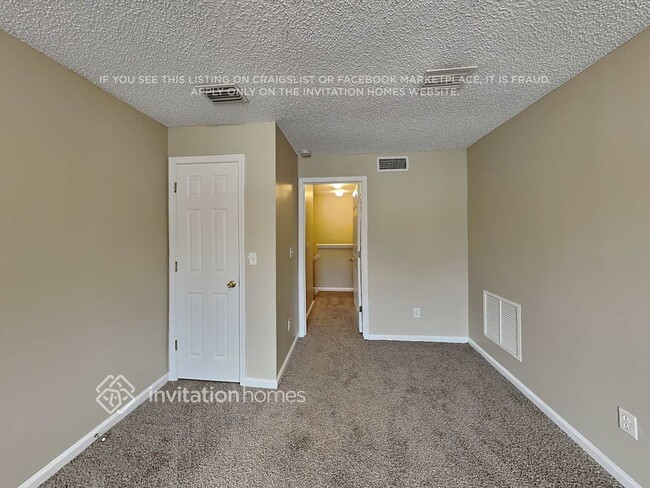 Building Photo - 2915 Majestic Oaks Ln