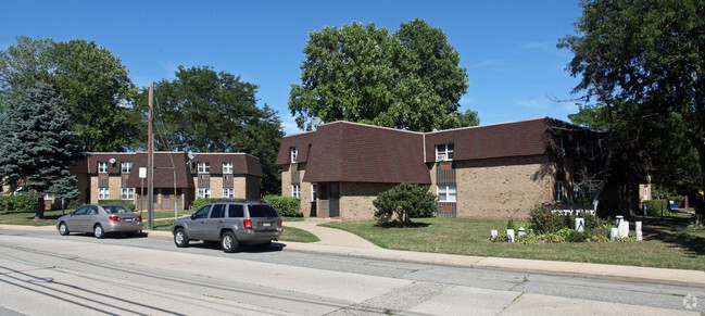 Primary Photo - Liberty Park Apartments