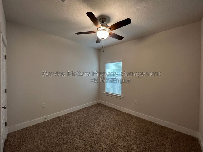 Building Photo - 5781 Danbury Blvd