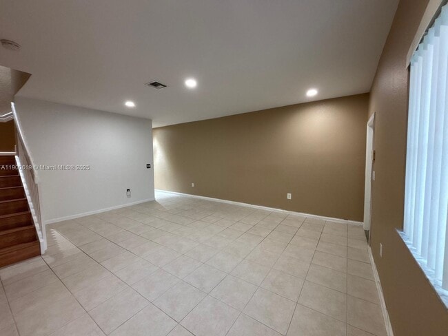 Building Photo - 8354 SW 29th St