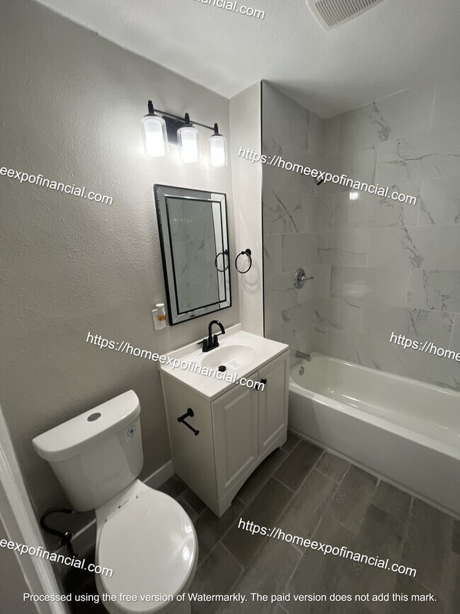 Building Photo - Nice Home For Rent