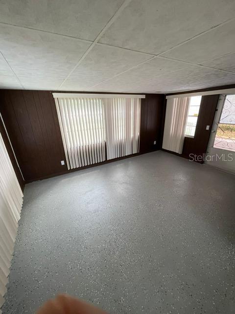 Building Photo - 4248 Oakfield Ave