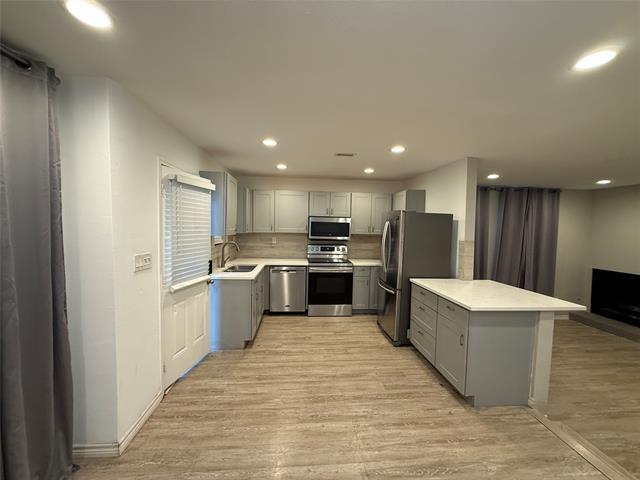 Building Photo - 7522 Holly Hill Dr