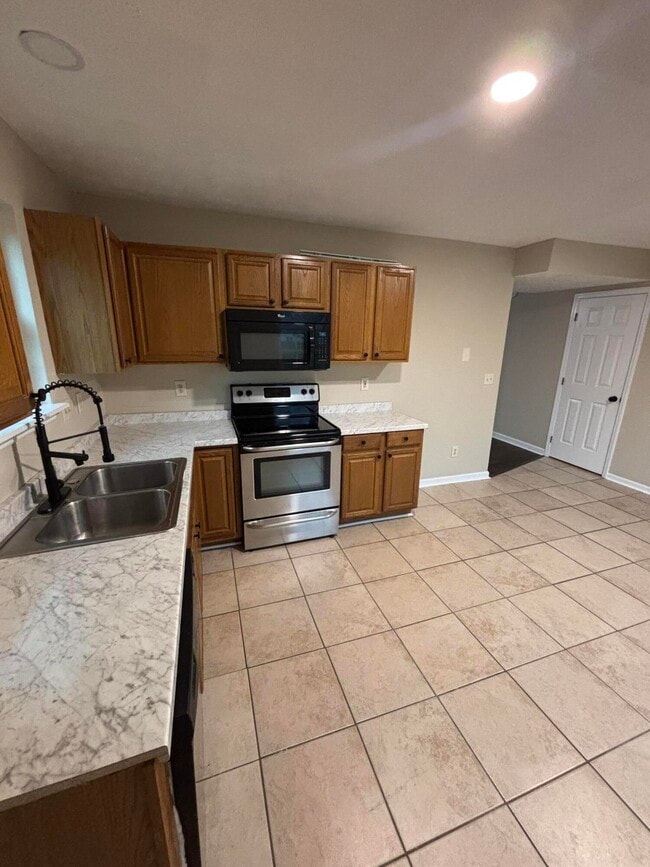 Building Photo - 2708 Hayden Park Ln