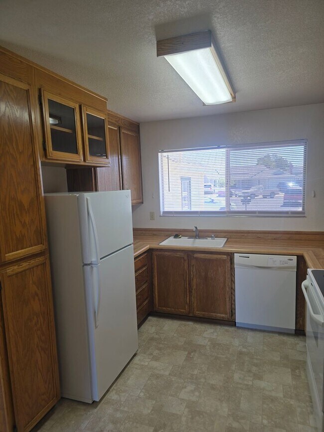Building Photo - New On The Market