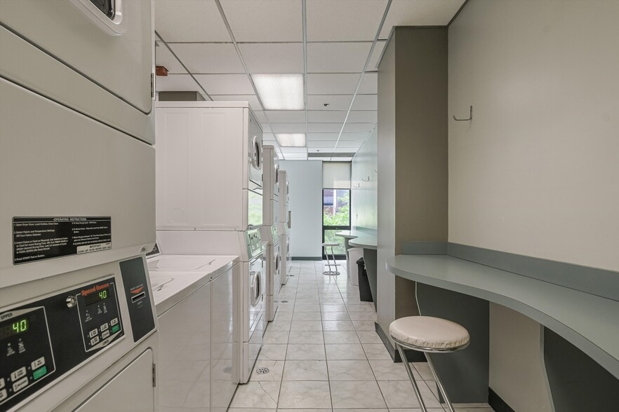 Laundry room - 70 W Huron St