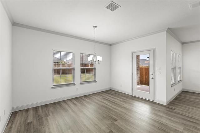 Building Photo - 658 Parkside Dr