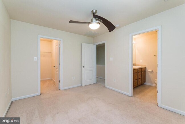Building Photo - 7706 Timbercross Ln