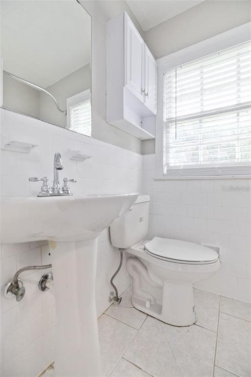 Building Photo - 3818 W Euclid Ave