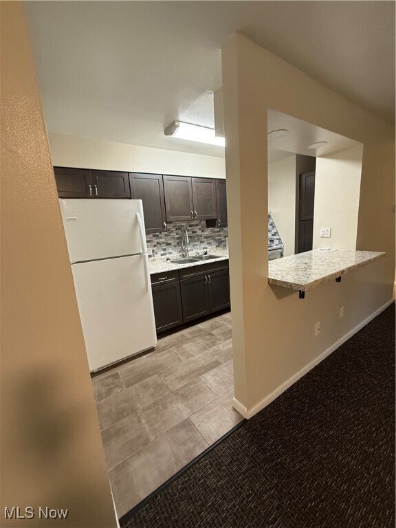 Building Photo - 620 Lakeside Dr