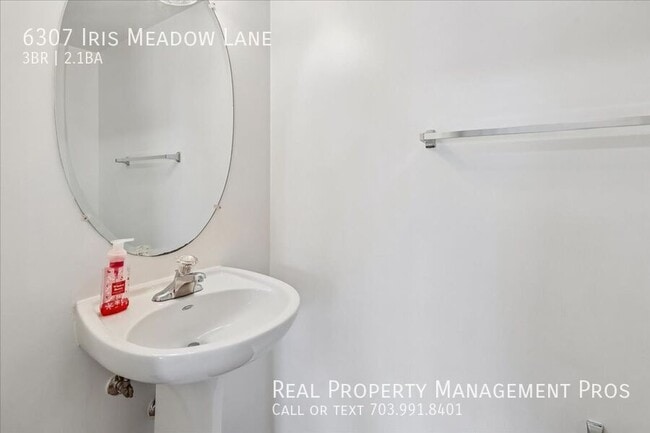 Building Photo - 6307 Iris Meadow Ln