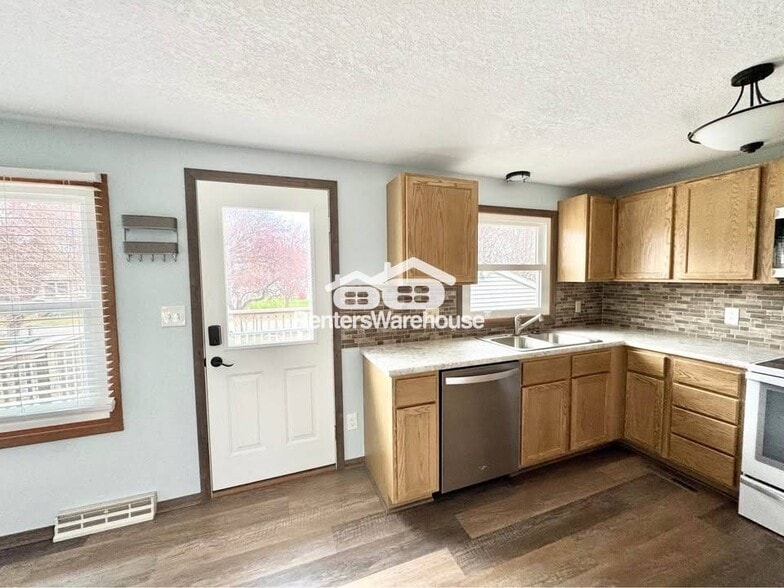 Building Photo - 2522 NW 14th St