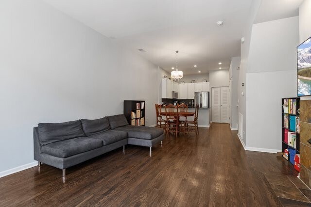 Building Photo - 940 N Crosby St