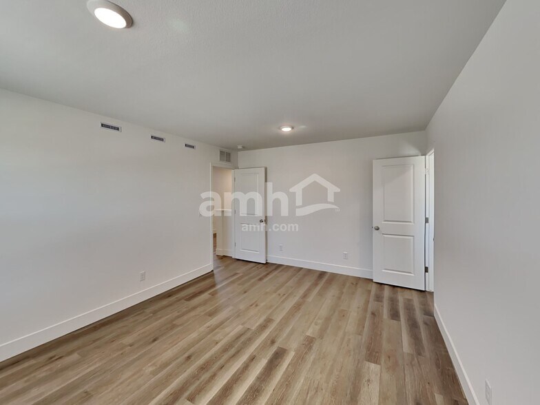 Building Photo - 4231 Halo Hollyhock St