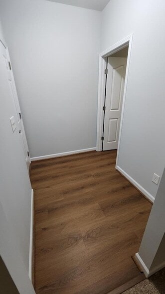 Building Photo - 4525 Village Ct