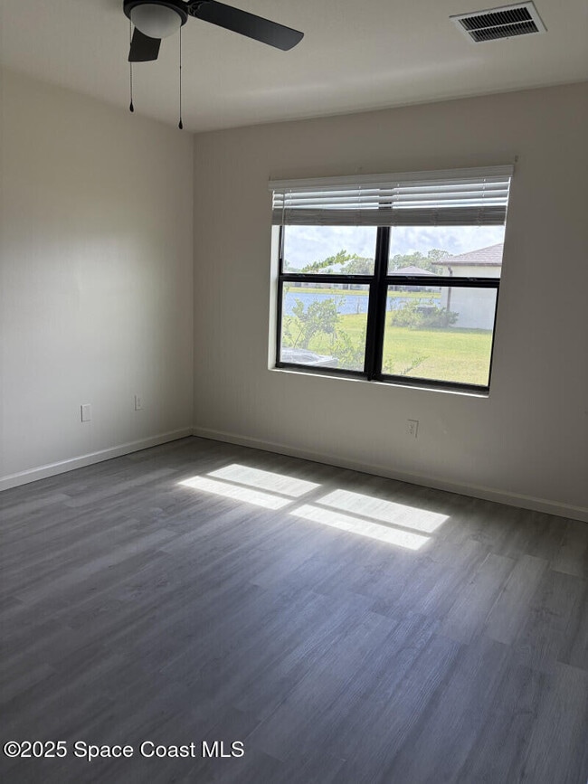 Building Photo - 1453 Mineral Lp Dr NW