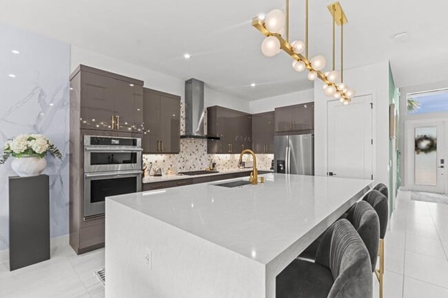 Building Photo - 12470 Solana Bay Cir