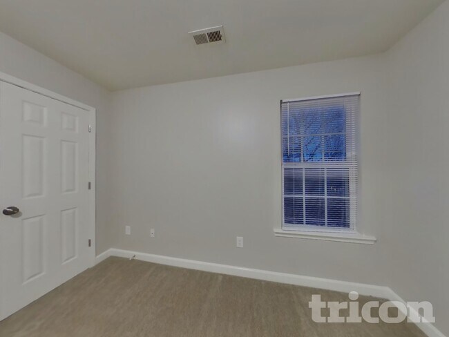 Building Photo - 7167 Marlin St