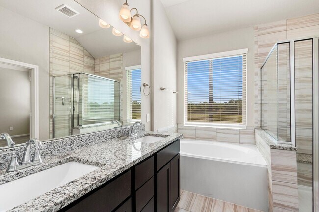 Building Photo - 2531 Terrace Point Dr