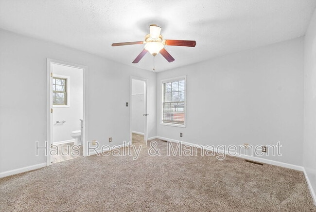 Building Photo - 3257 Veranda Cir