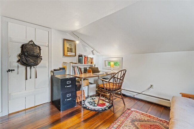 Building Photo - 3040 Agard Rd