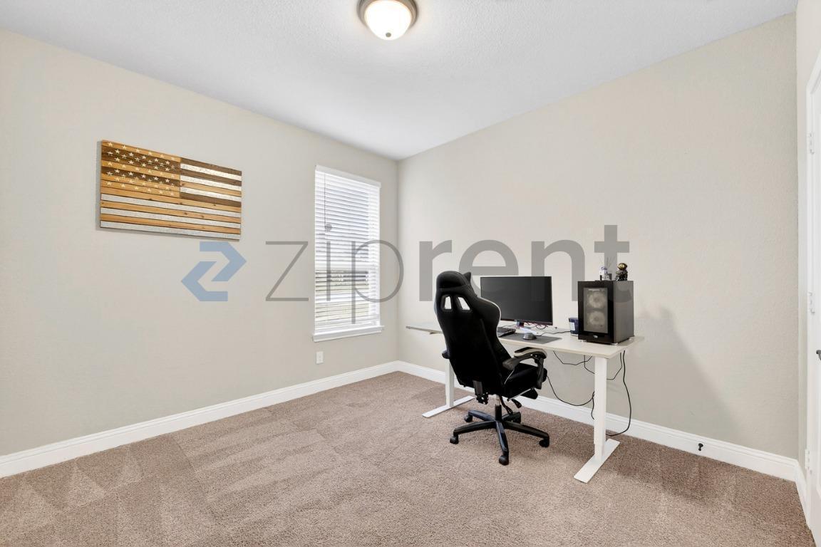 Building Photo - 12501 Eagles Bluff