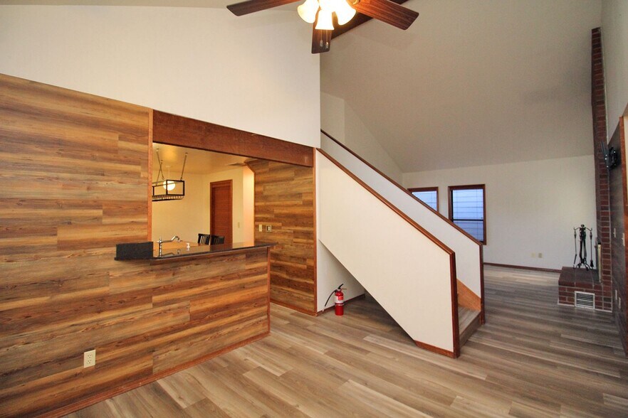 Building Photo - 13360 SW Gallop Ct