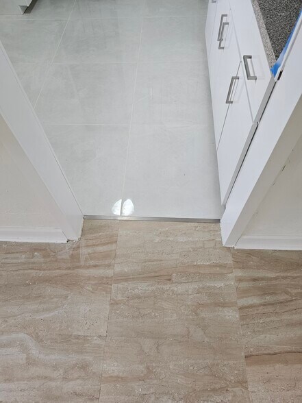 Building Photo - 2983 NW 69th Ter