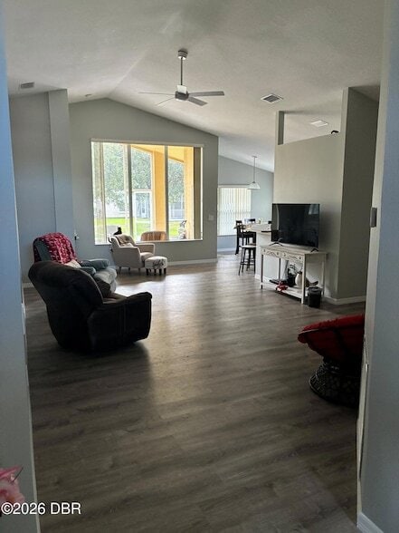 Building Photo - 6723 Calistoga Cir