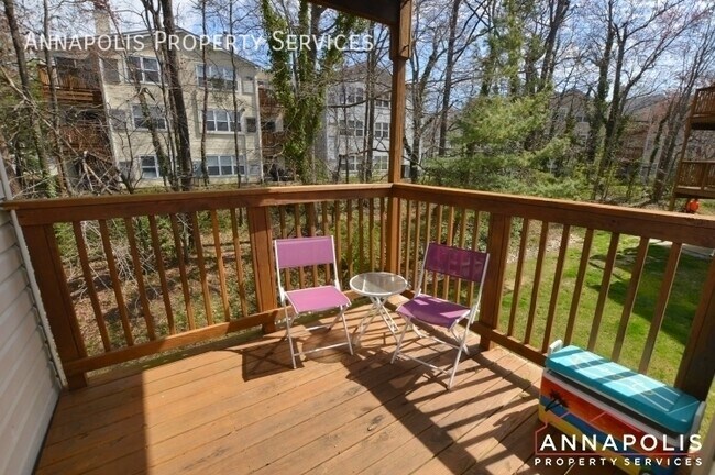 Building Photo - 60H Sandstone Court-