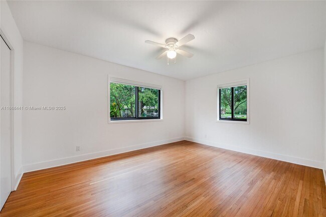 Building Photo - 8050 SW 98th Terrace