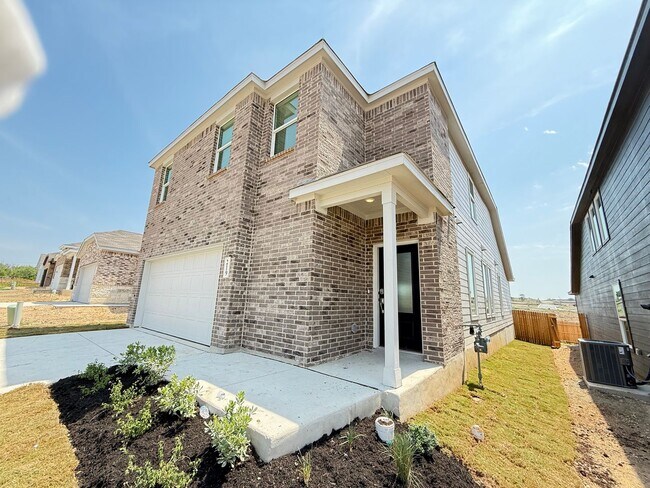 Building Photo - Brand New Lennar Home | 4 Bed | 3.5 Bath |...