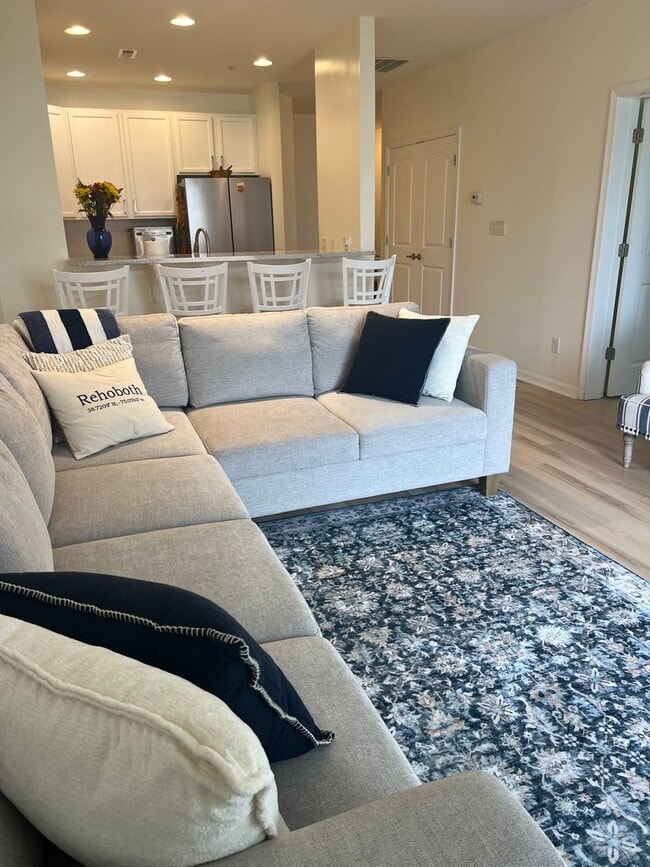 Building Photo - Beautiful Condo in Rehoboth