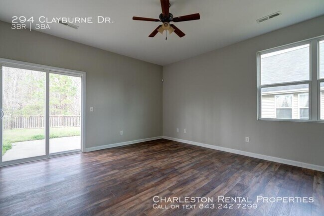 Building Photo - 294 Clayburne Dr