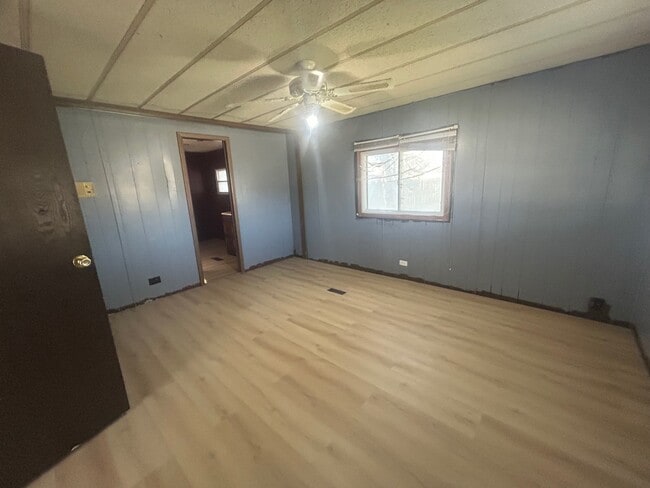 Building Photo - 317 N Sedgwick Ave