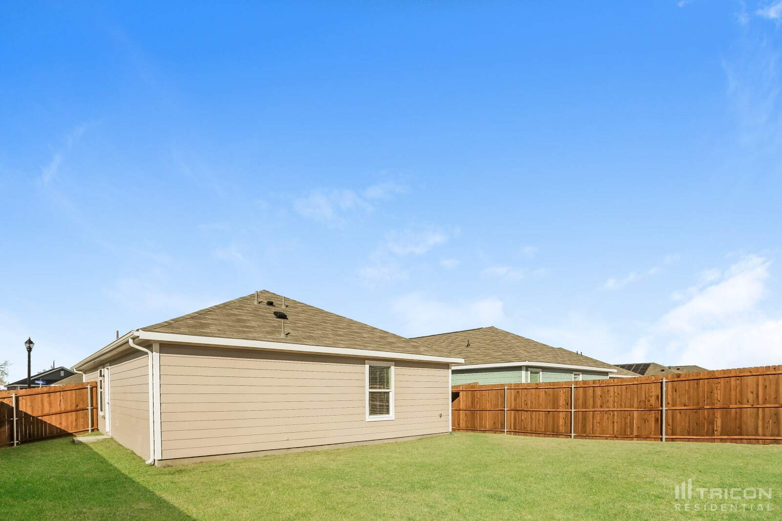 Building Photo - 5355 Curwood Dr
