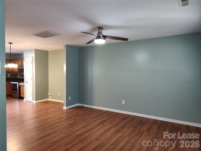 Building Photo - 5226 Beam Lake Dr