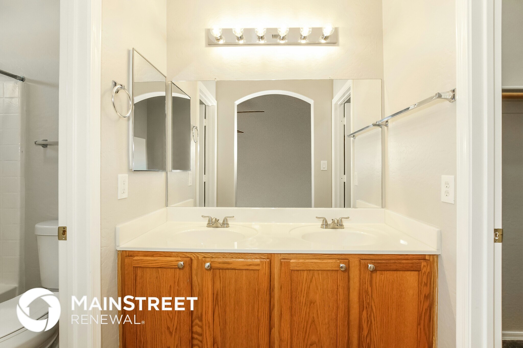 Building Photo - 15237 N Gil Balcome Ct