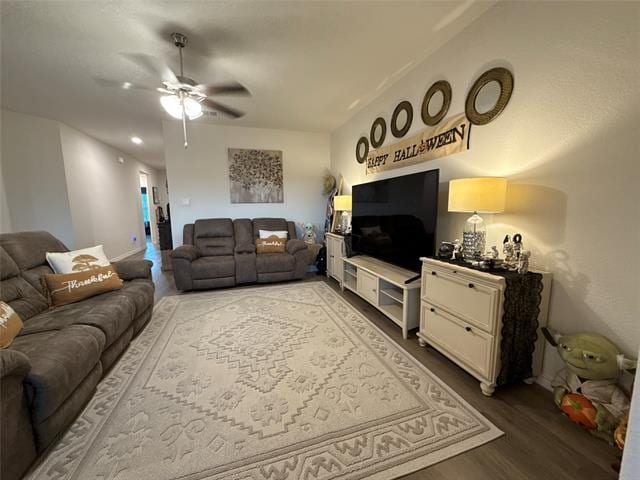 Building Photo - 728 Shirley Xing