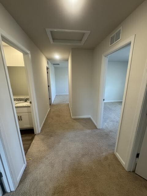 Building Photo - Spacious 5-Bedroom Home with Finished Basement on Corner Lot in Stephens City