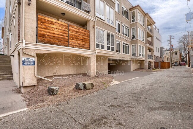 Building Photo - 1735 N Ogden St