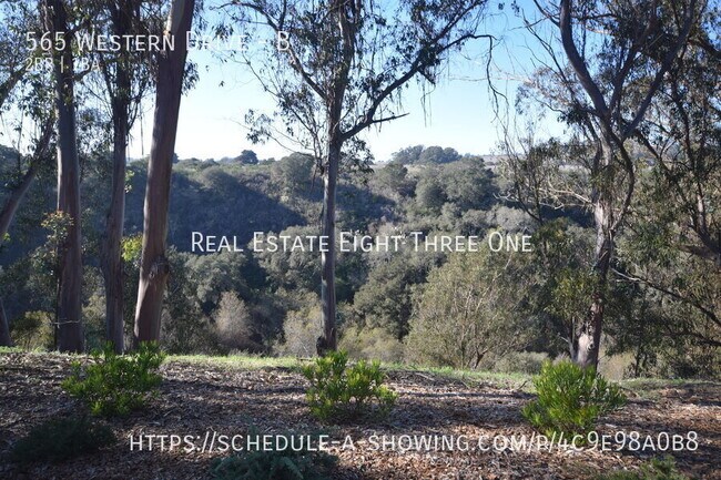 Building Photo - 565 Western Dr