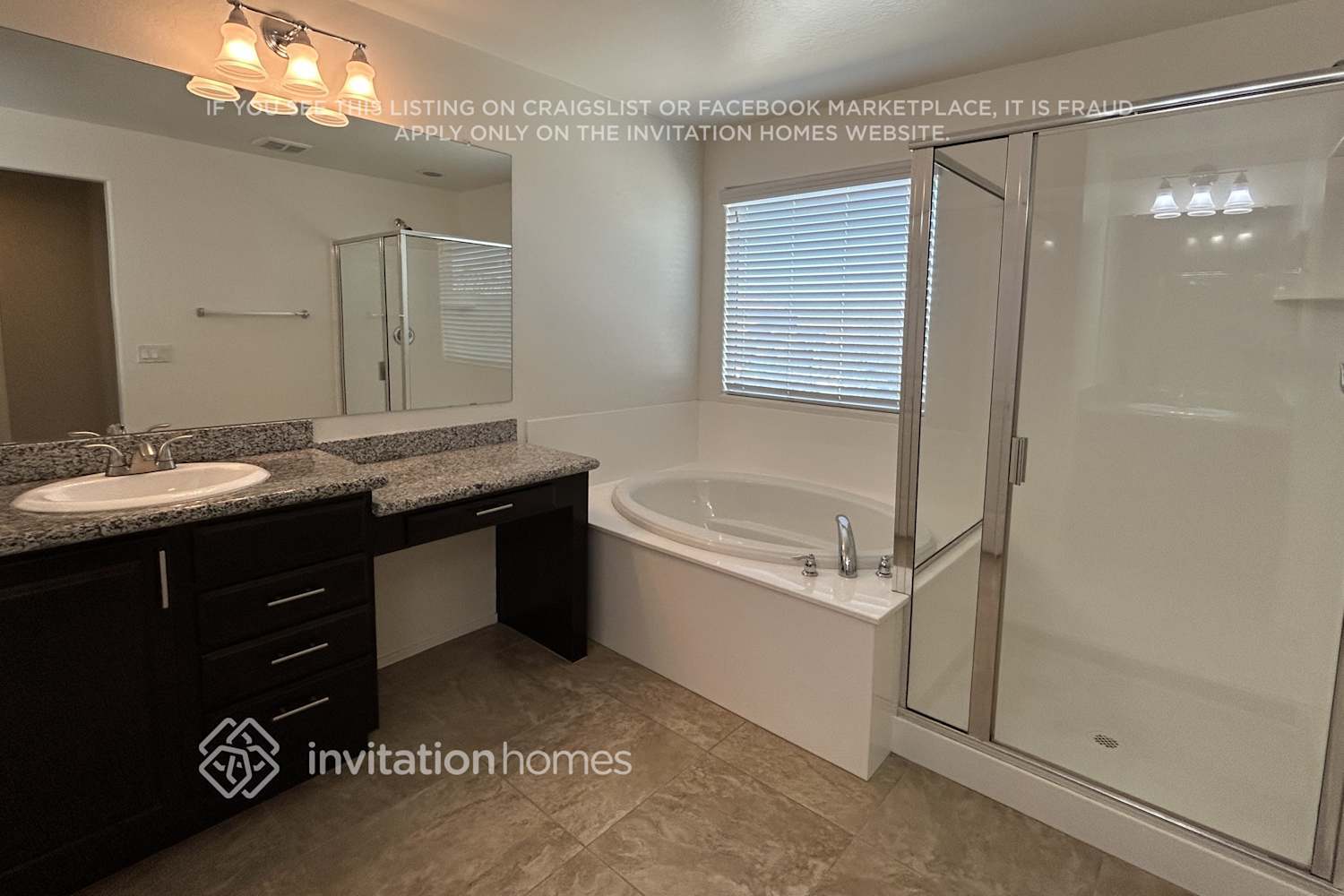 Building Photo - 17512 W Buchanan St