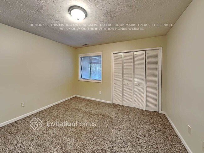 Building Photo - 5 Woodbine Point