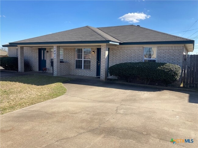 Building Photo - 1401 Windward Dr